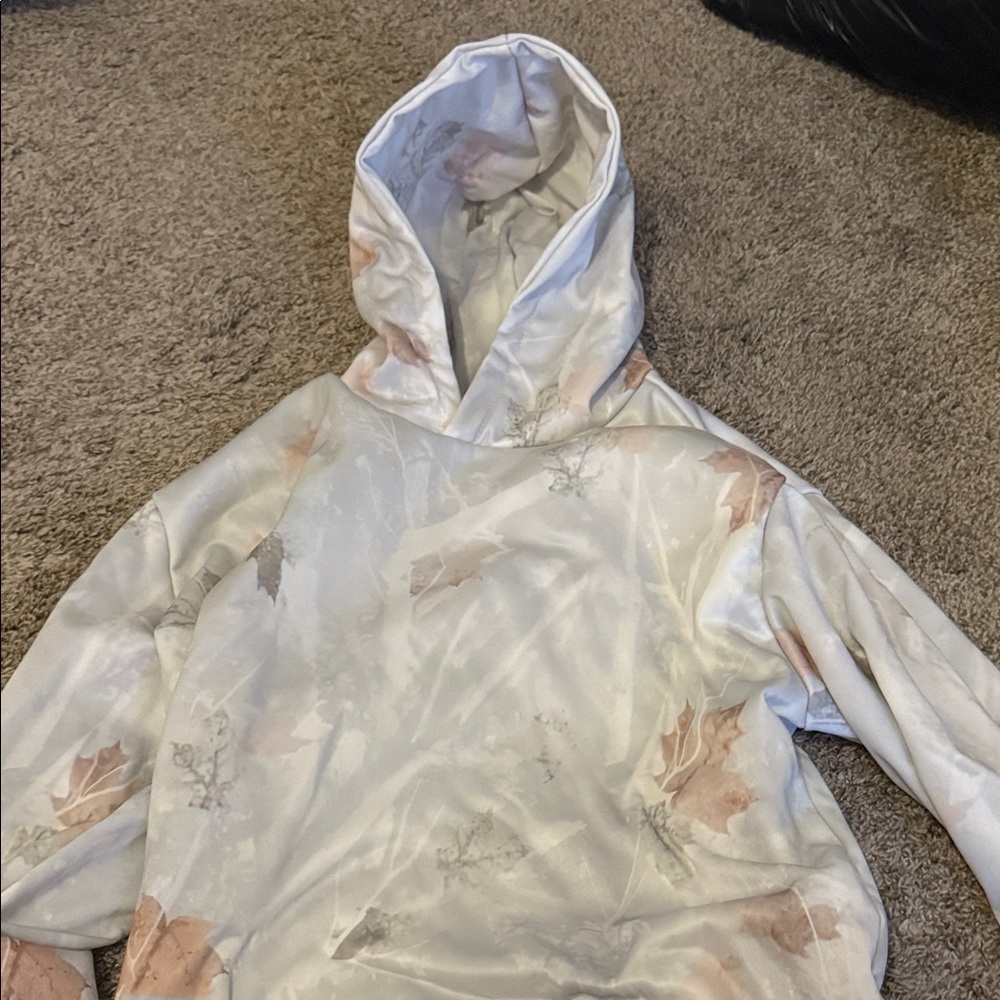 Leaf Pattern Hoodie in Neutral Shades
